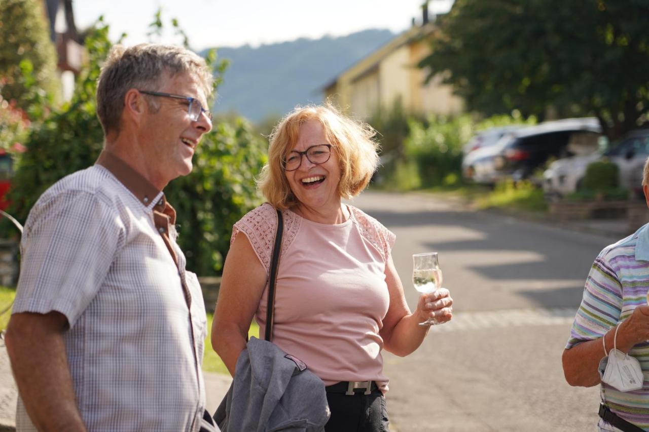 Burg  Ferienweingut Hirschen Schulstrasse B&B 외부 사진